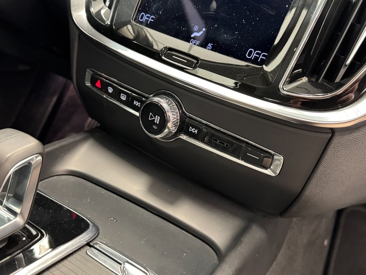 Volvo V60 2.0 B4 D foto 31