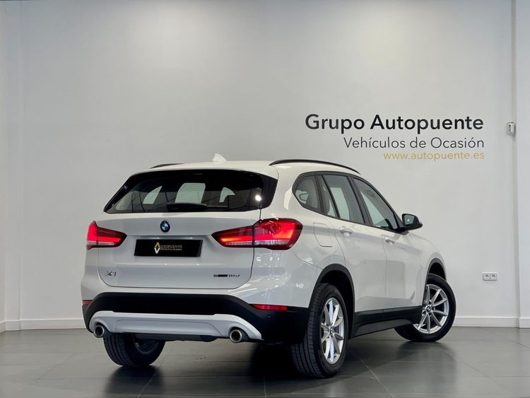 BMW X1 SDRIVE 18D BUSINESS foto 4