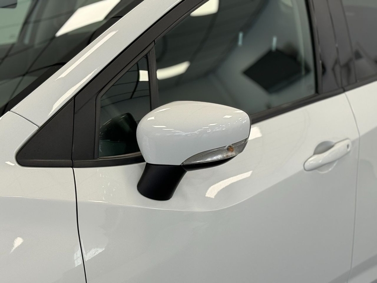 Nissan Micra ACENTA foto 33