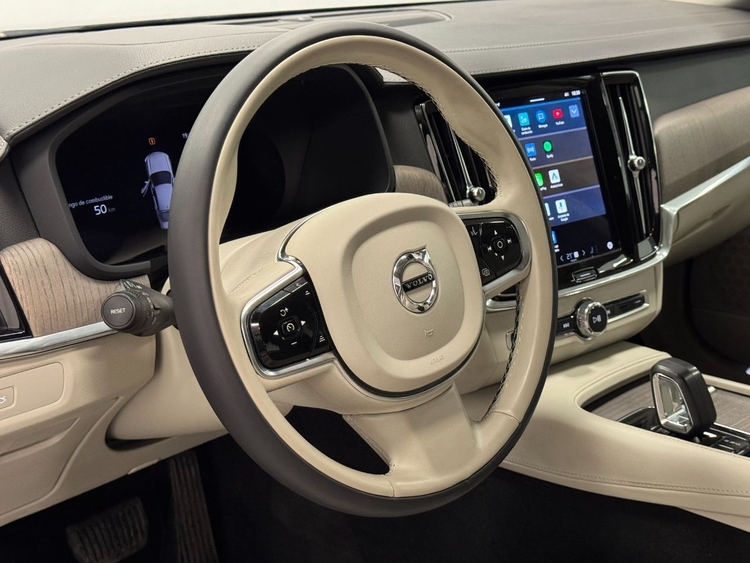 Volvo S90 2.0 B5 D PLUS DARK AUTO foto 21