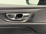 Volvo V60 2.0 B4 D PLUS DARK AUTO miniatura 17