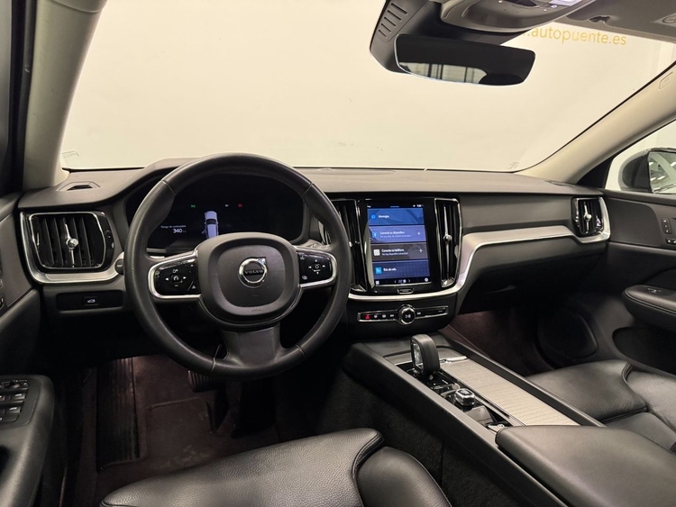 Volvo V60 2.0 B4 D PLUS DARK AUTO foto 9