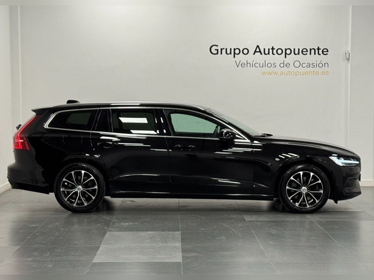 Volvo V60 MOMENTUM PRO AUTO  foto 3