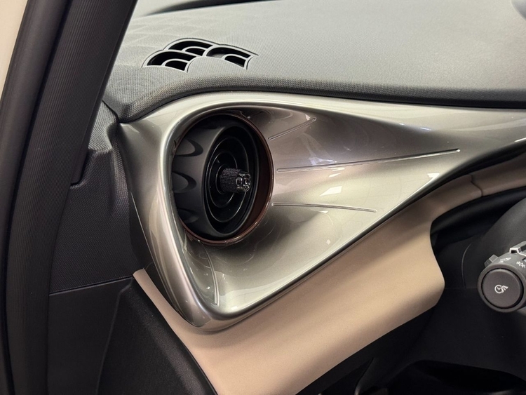 BYD Dolphin COMFORT 204CV foto 17