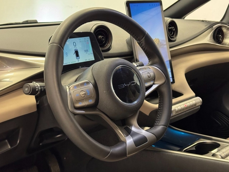 BYD Dolphin COMFORT 204CV foto 19