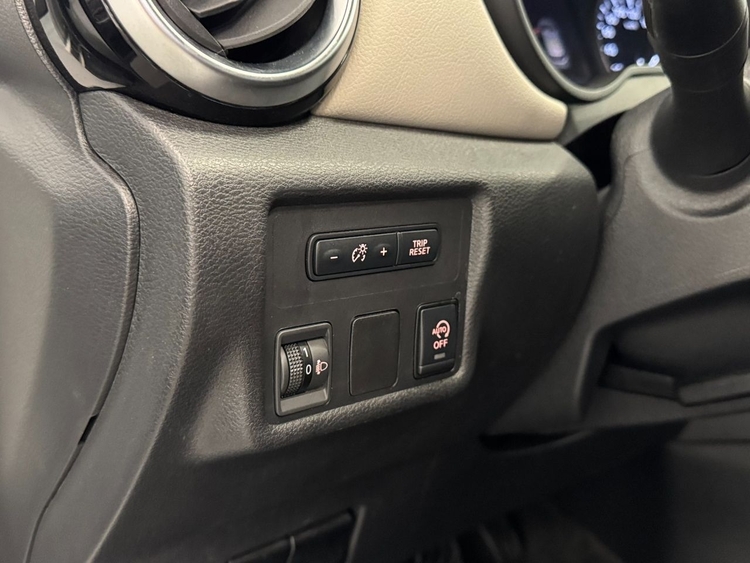 Nissan Micra ACENTA SM COMFORT 92CV foto 16