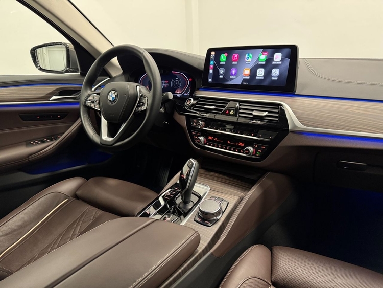 BMW Serie 5 530D XDRIVE foto 12