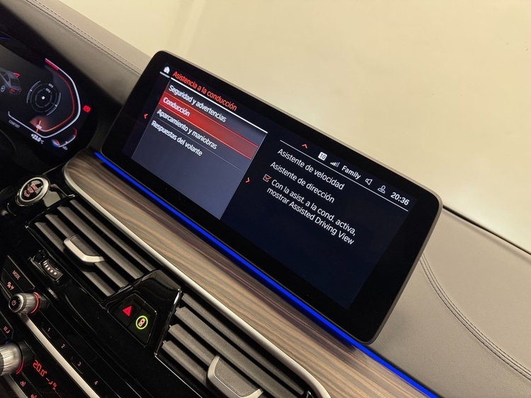 BMW Serie 5 530D XDRIVE foto 43