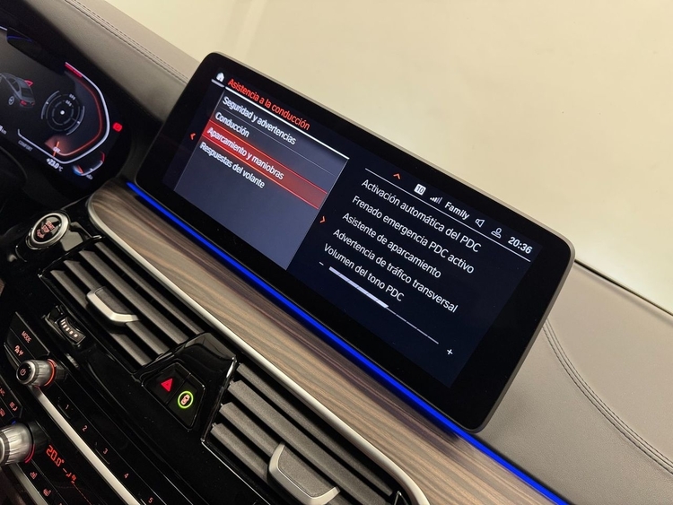 BMW Serie 5 530D XDRIVE foto 44