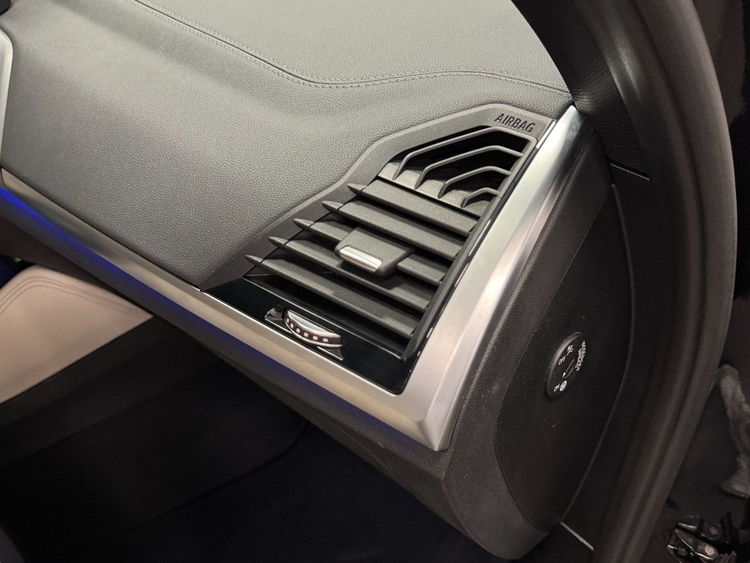 BMW X4 XDRIVE 30D foto 29