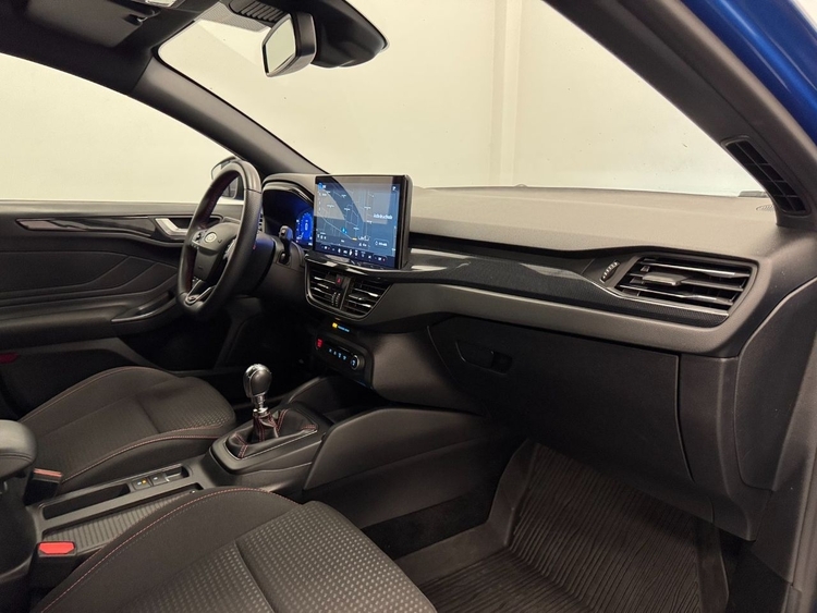 Ford Focus ST LINE ECOBOOST foto 31