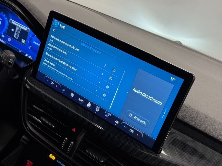 Ford Focus ST LINE ECOBOOST foto 41