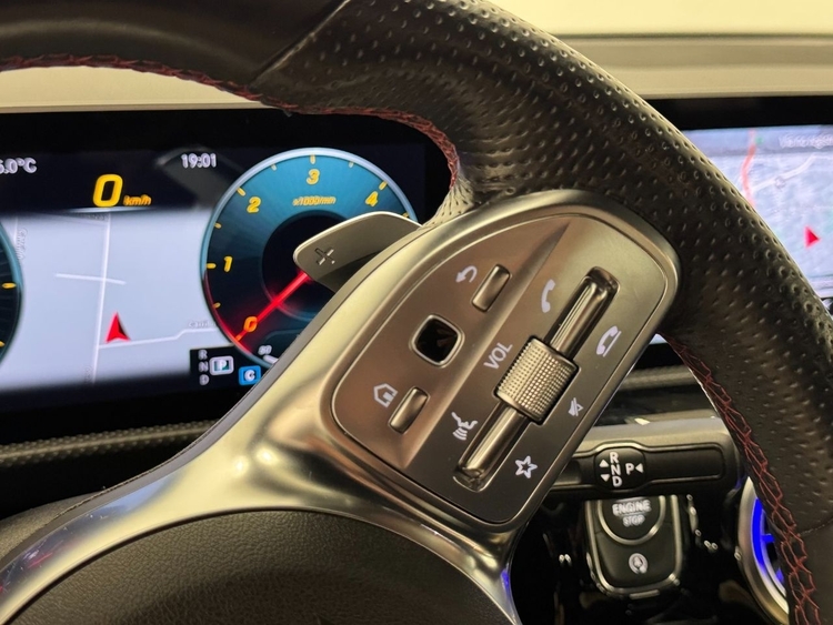 Mercedes CLA AMG 200D foto 26