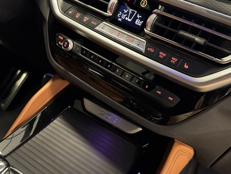 BMW X4 XDRIVE XLINE 20D foto 44