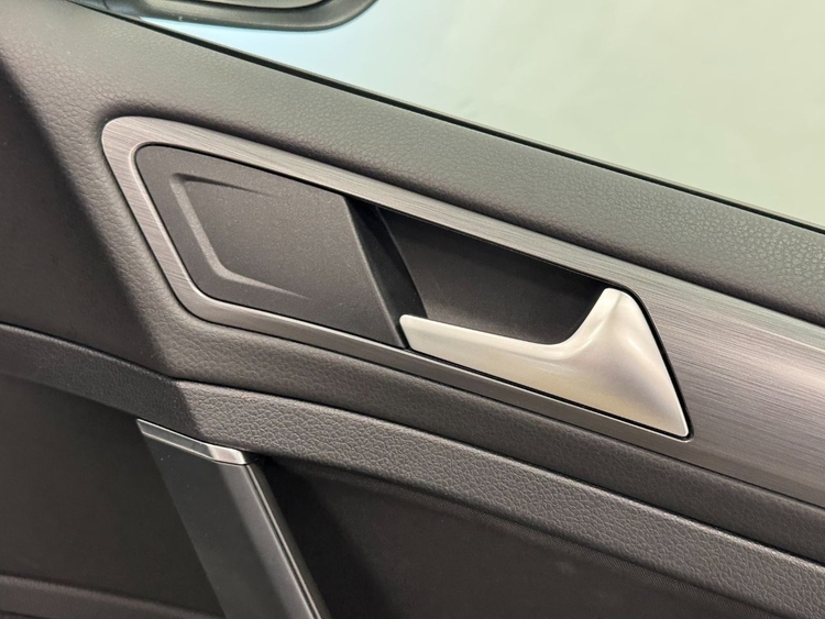 Volkswagen Golf VARIANT ADVANCE TDI foto 31