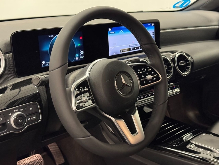 Mercedes Clase A SEDAN 250E  foto 21