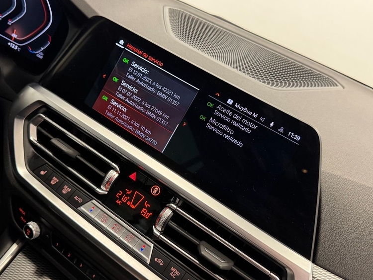 BMW Serie 3 318d AUTO foto 43