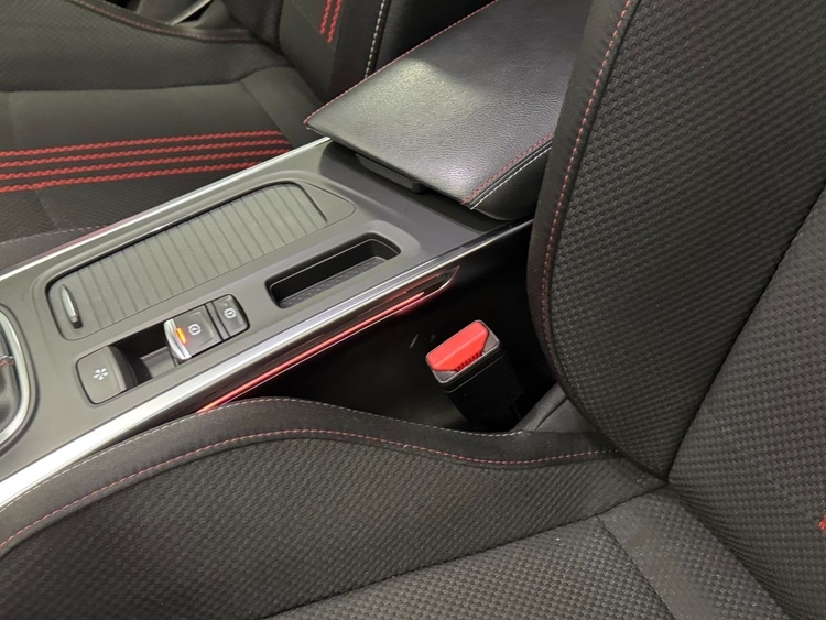 Renault Megane RS LINE ST  foto 24