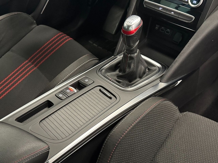 Renault Megane RS LINE ST  foto 39