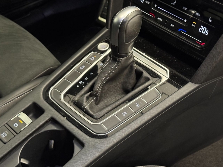 Volkswagen Arteon R-LINE  foto 37