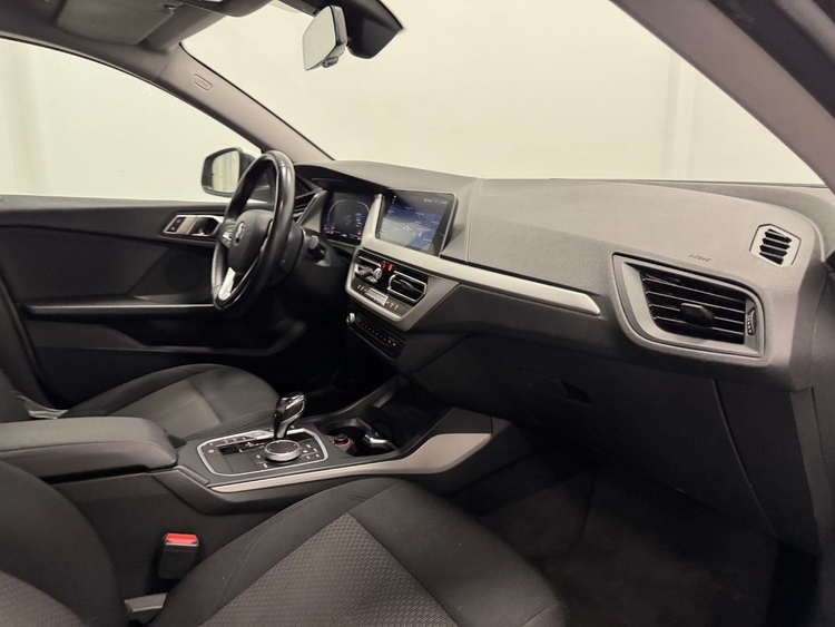 BMW Serie 2 218d Gran Coupe foto 28