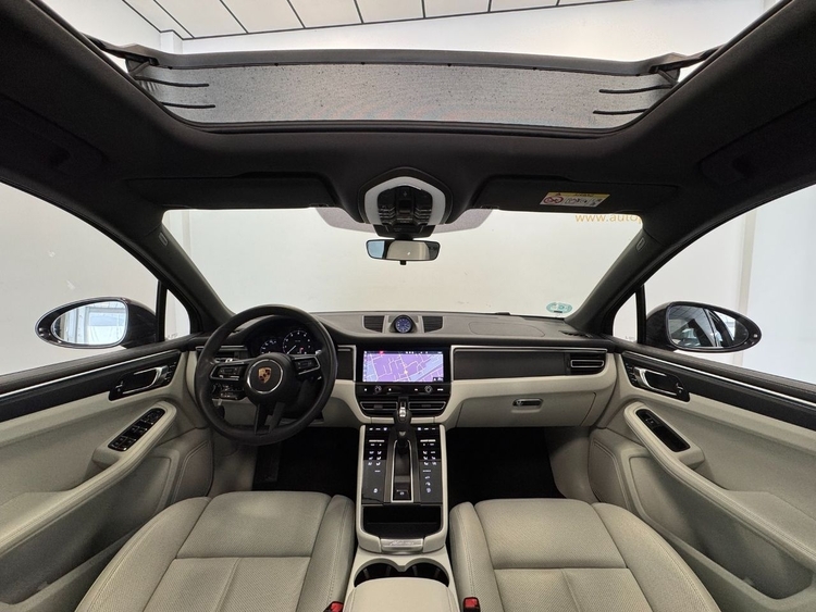 Porsche Macan MACAN  foto 30