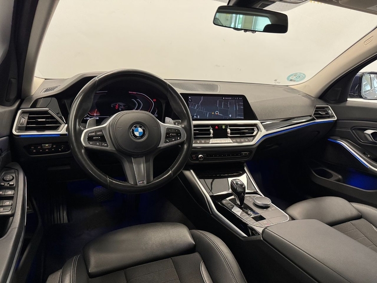 BMW Serie 3  320D  foto 9