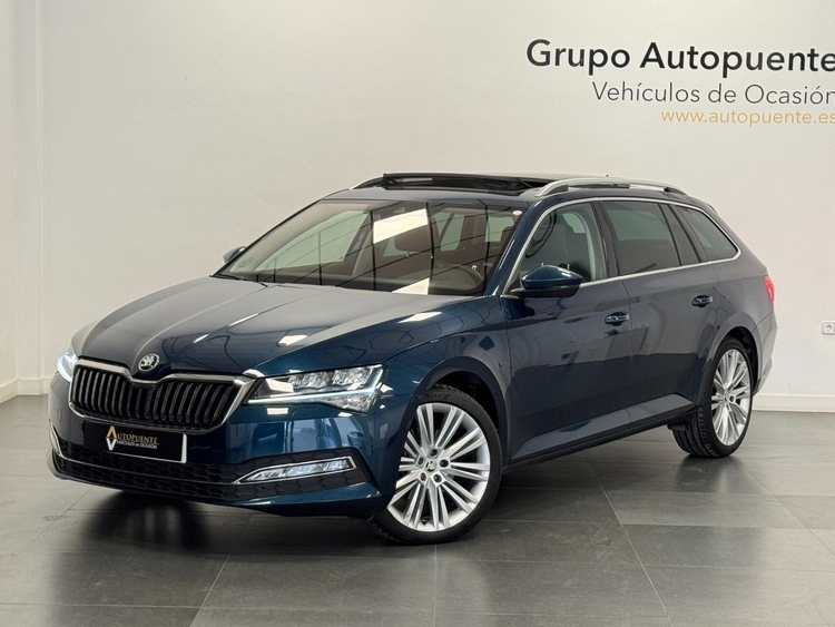Skoda Superb COMBI STYLE 2.0TDI 200CV DSG foto 7
