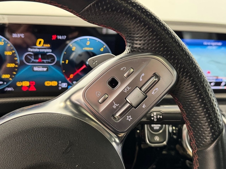 Mercedes CLA CLASE CLA AMG 200D foto 23