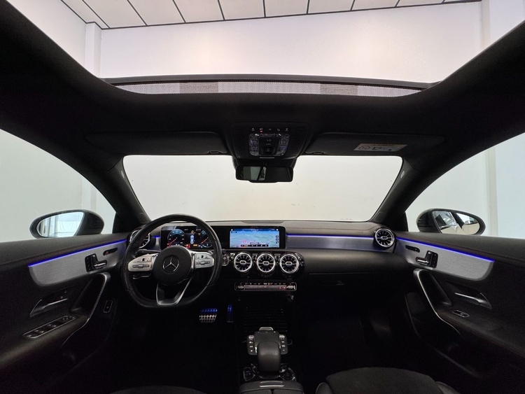 Mercedes CLA CLASE CLA AMG 200D foto 25