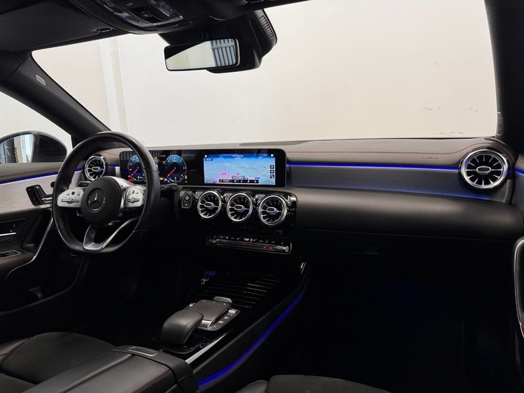 Mercedes CLA CLASE CLA AMG 200D foto 11