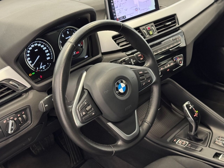 BMW X1 SDRIVE 18D  foto 19