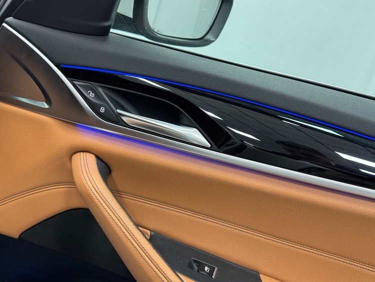 BMW Serie 5 520D  foto 27