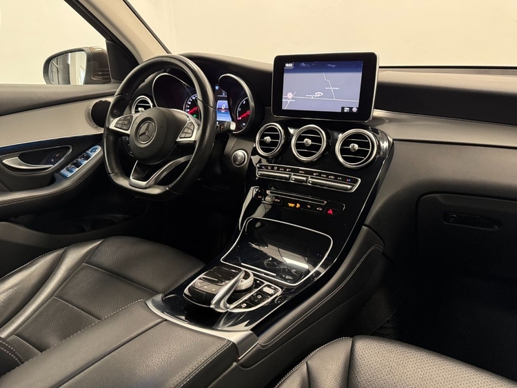 Mercedes Clase GLC AMG 220D 4MATIC  foto 12