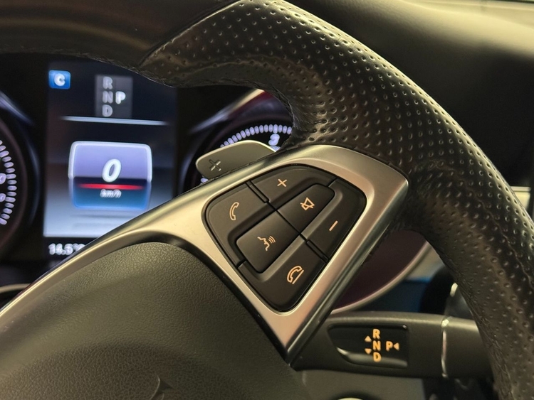 Mercedes Clase GLC AMG 220D 4MATIC  foto 25