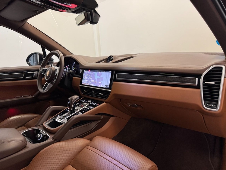 Porsche Cayenne CAYENNE E-HYBRID  foto 13