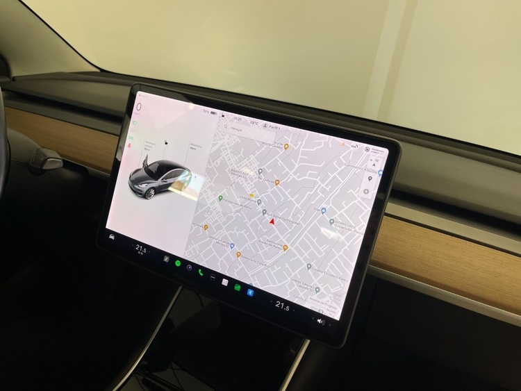 Tesla Model 3 GRAN AUTONOMIA DUAL MOTOR AWD foto 35