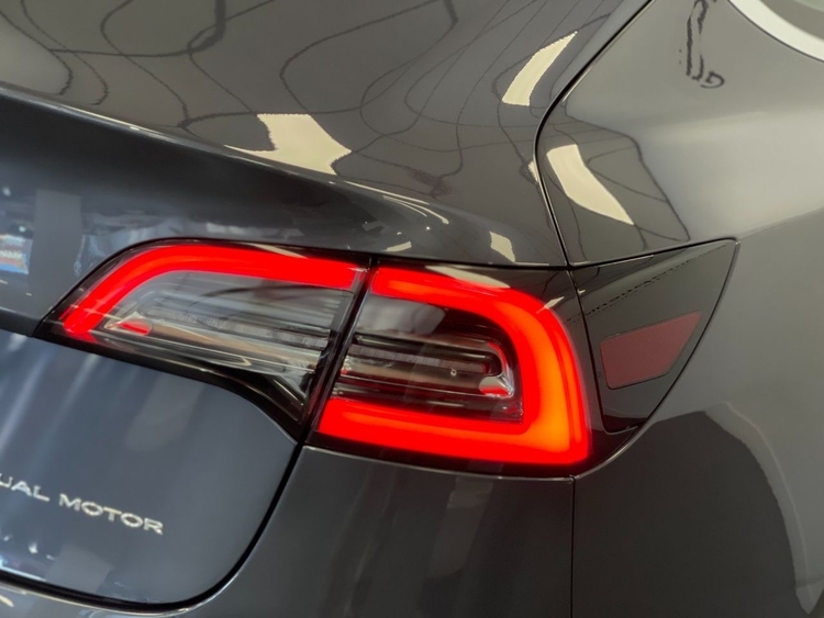 Tesla Model 3 GRAN AUTONOMIA DUAL MOTOR AWD foto 39