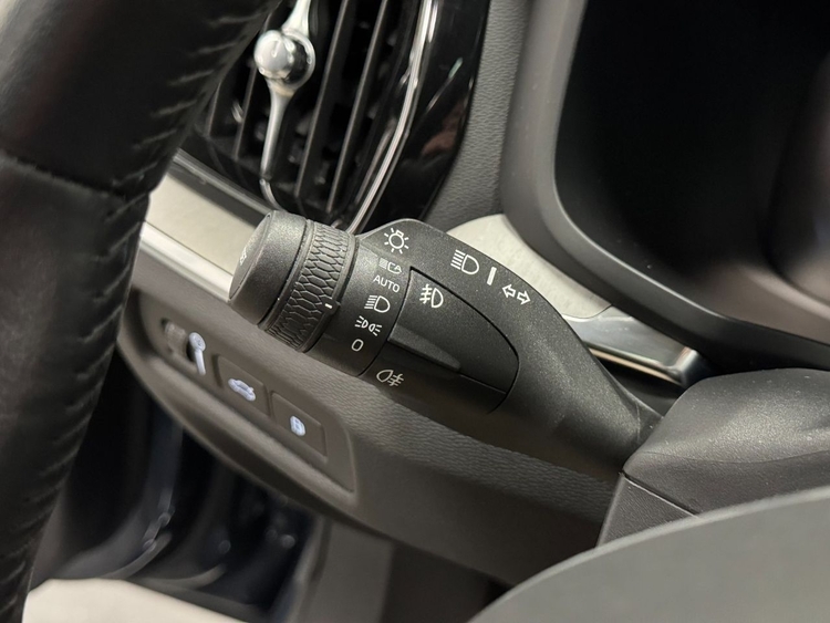 Volvo V60 T6 AWD RECHARGE INSCRIPTION foto 21