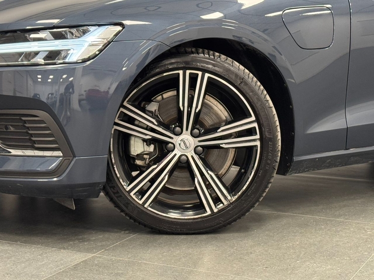 Volvo V60 T6 AWD RECHARGE INSCRIPTION foto 42