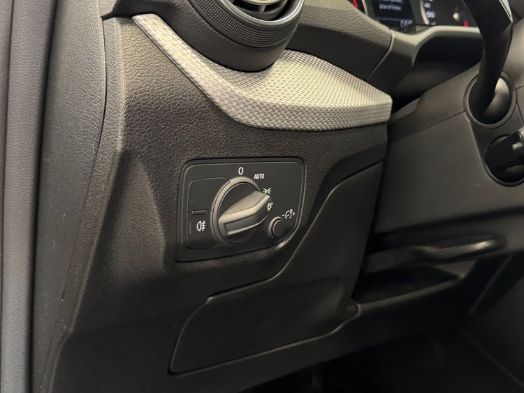 Audi Q2 ADVANCED 30TDI S-TRONIC foto 17