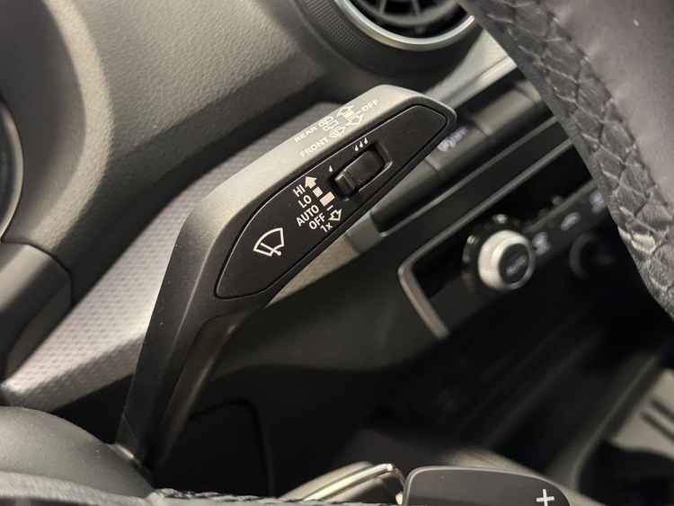 Audi Q2 ADVANCED 30TDI S-TRONIC foto 21