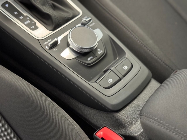 Audi Q2 ADVANCED 30TDI S-TRONIC foto 25