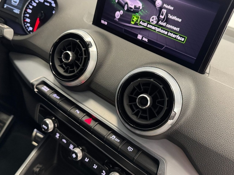 Audi Q2 S-LINE 35TFSI S-TRONIC foto 35