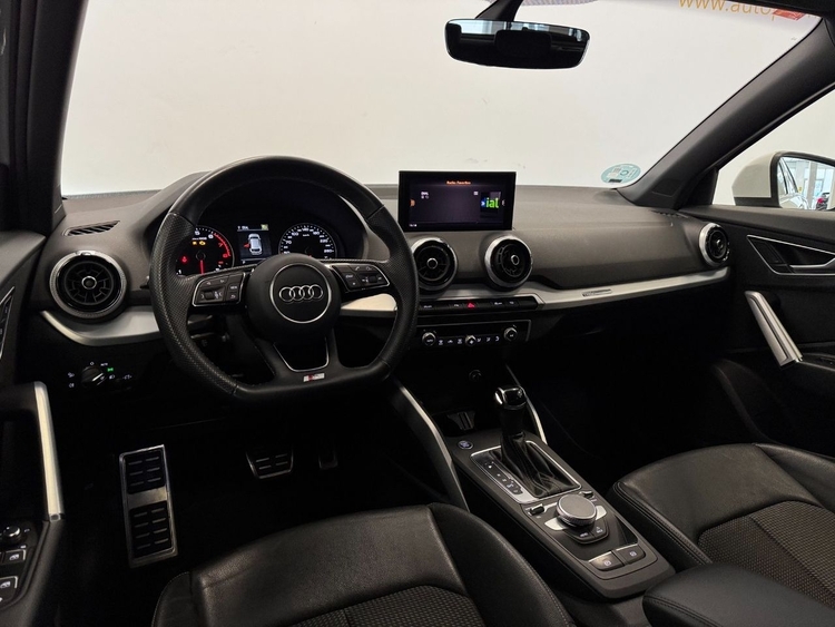 Audi Q2 S-LINE 35TFSI S-TRONIC foto 9