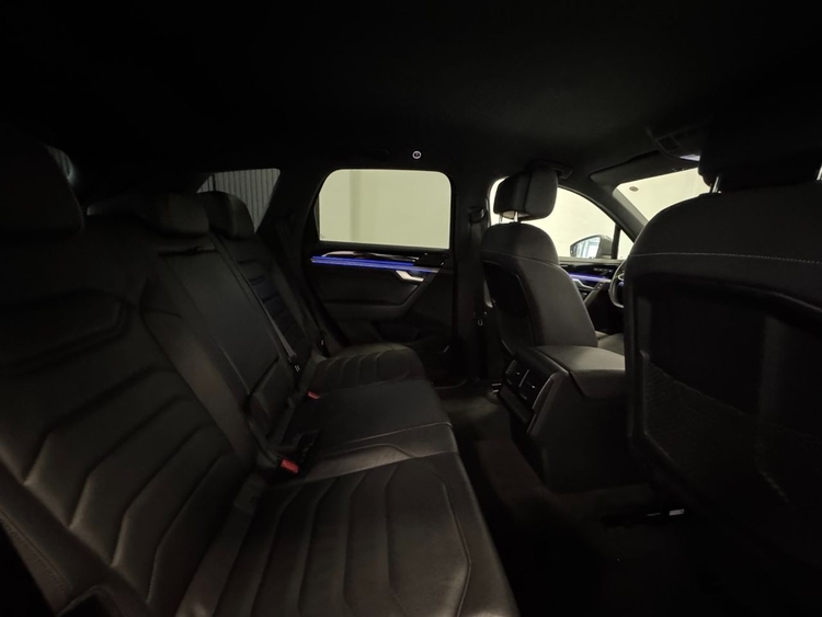 Volkswagen Touareg PREMIUM ELEGANCE  3.0 V6 TIP 4MOTION foto 42