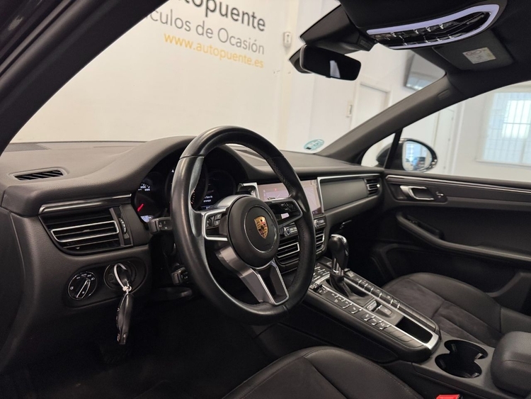 Porsche Macan MACAN foto 14