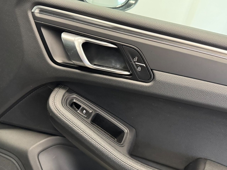 Porsche Macan MACAN foto 28