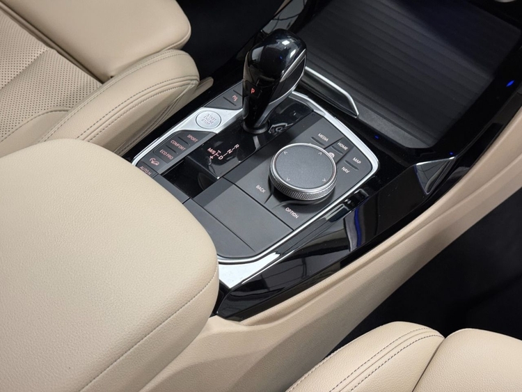 BMW X3 XLINE XDRIVE 20D  foto 41