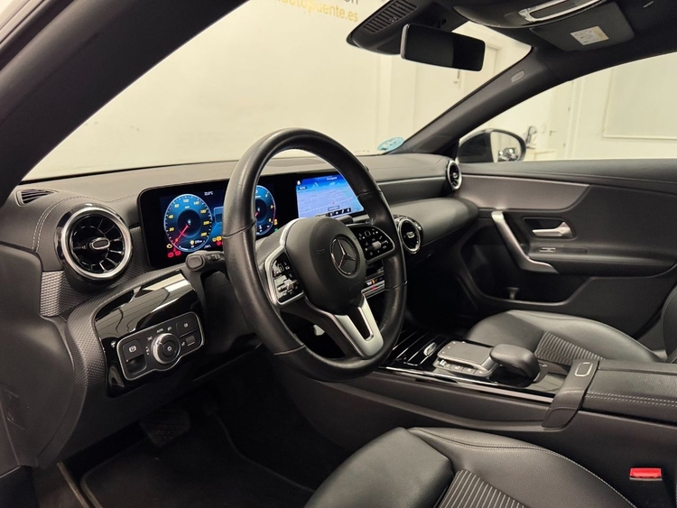 Mercedes CLA 200D foto 14